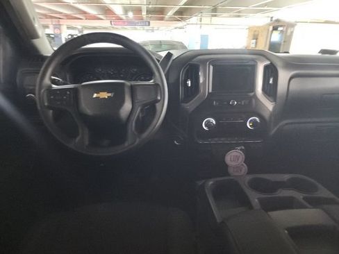 Used 2023 Chevrolet Silverado 1500 Custom w/ LPO, Dark Essentials Package RWD image 5