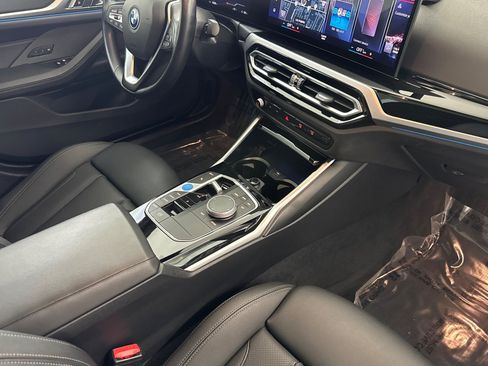 Certified 2023 BMW i4 eDrive35 RWD image 33