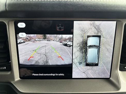 Used 2025 Ford Bronco Outer Banks image 16