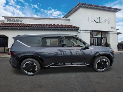 New 2026 Kia EV9 Land image 8
