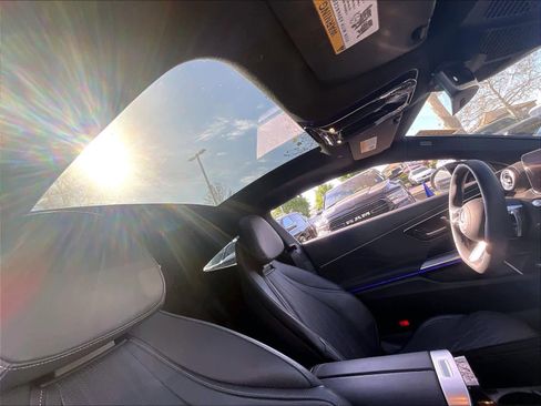 Used 2024 Mercedes-Benz CLE 300 4MATIC Coupe image 24