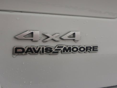 New 2025 Jeep Grand Cherokee L Overland image 39