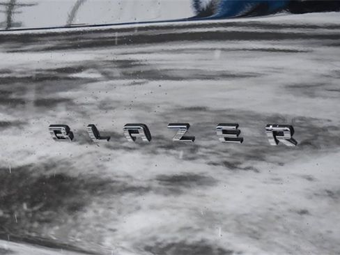 Certified 2023 Chevrolet Blazer RS w/ Driver Confidence II Package image 12