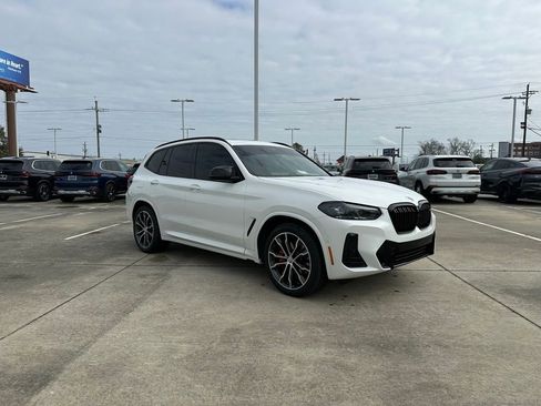 Certified 2022 BMW X3 M40i w/ Premium Package image 3