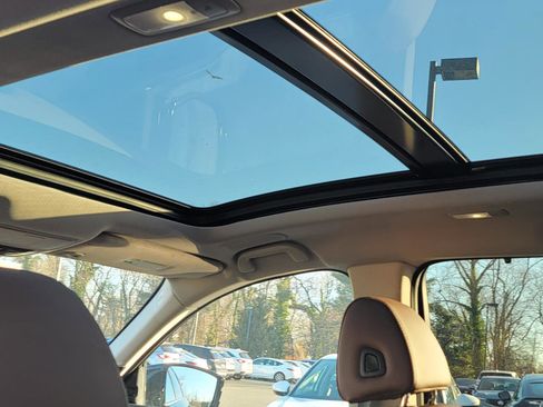 Certified 2025 Acura MDX SH-AWD w/ Technology Package image 22