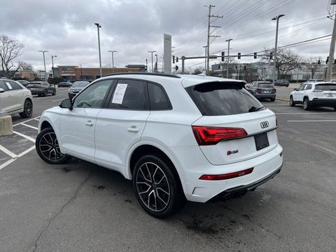 Used 2025 Audi SQ5 Premium Plus w/ Premium Plus Package image 4