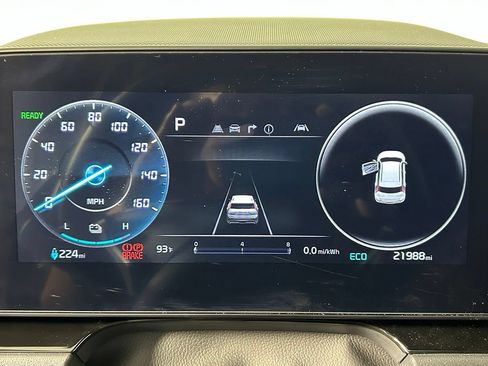 Used 2024 Kia Niro Wind w/ Wind Preserve Package FWD image 24