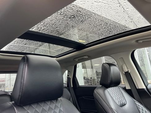 Used 2023 Ford Edge Titanium w/ Equipment Group 301A image 16