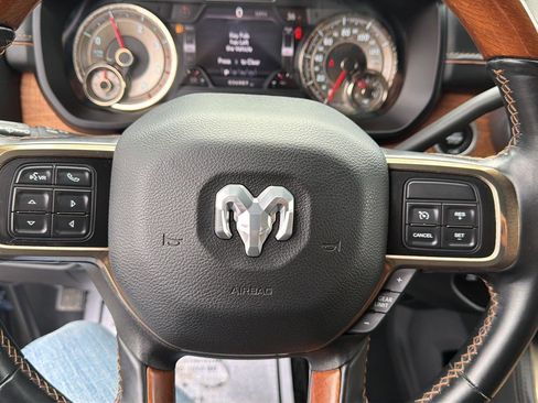 Used 2022 RAM 3500 Limited image 16