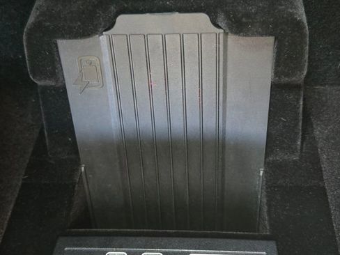 Used 2019 Mercedes-Benz S 560 4MATIC Sedan image 33