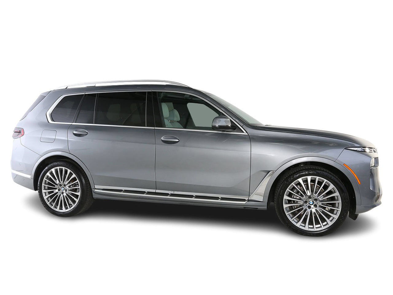 Used 2023 BMW X7 xDrive40i w/ Premium Package AWD/4WD image 15