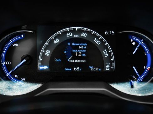 Used 2024 Toyota RAV4 LE image 17