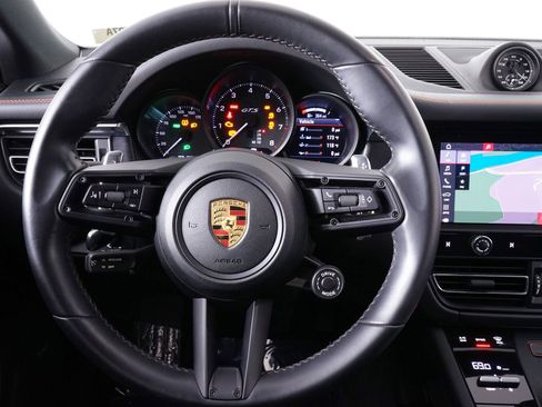 Used 2022 Porsche Macan GTS image 21