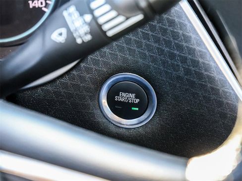 Used 2024 Chevrolet Malibu LT image 28