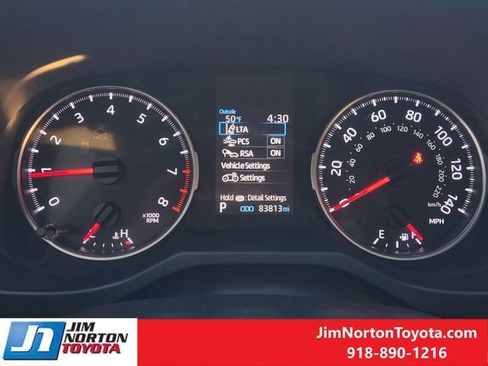 Used 2020 Toyota RAV4 LE image 16