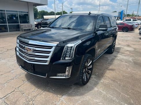 Used 2016 Cadillac Escalade ESV Platinum AWD/4WD image 2