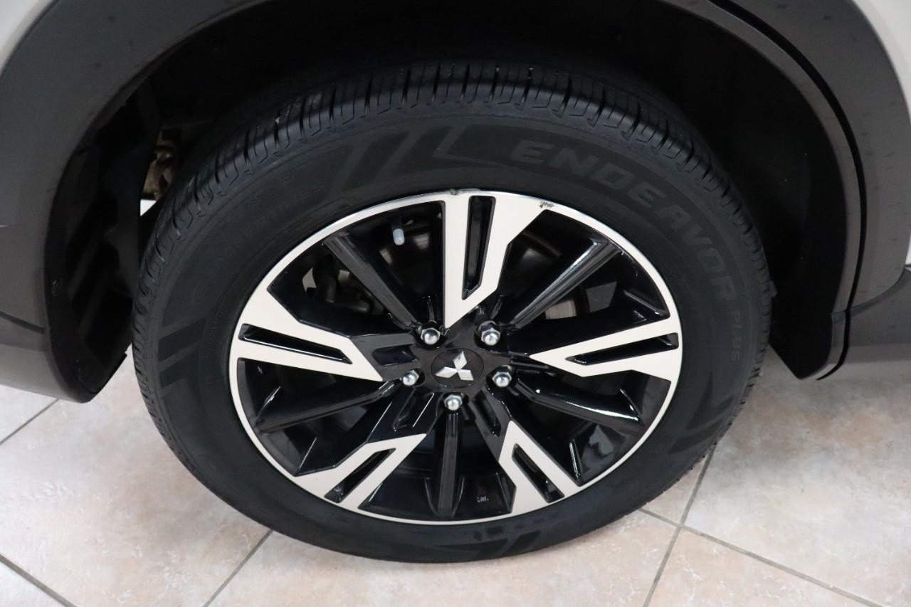 Used 2024 Mitsubishi Eclipse Cross SE AWD/4WD image 32