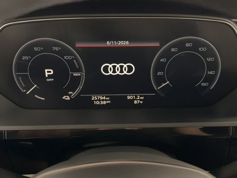 Used 2024 Audi Q8 e-tron Premium Plus w/ Premium Plus Package AWD/4WD image 23