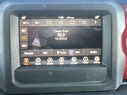 Used 2021 Jeep Gladiator Rubicon w/ LED Lighting Group image 28