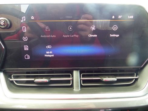 Used 2025 Chevrolet Trax ACTIV w/ Driver Confidence Package FWD image 31