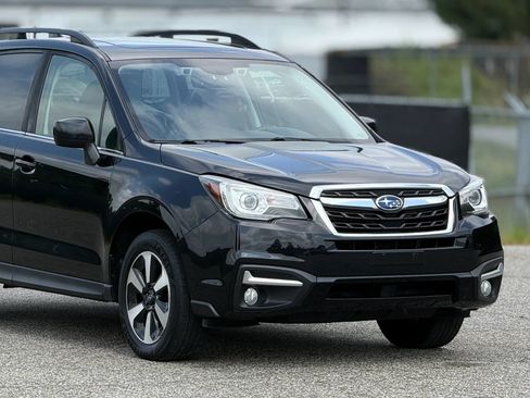 Used 2017 Subaru Forester 2.5i Limited AWD/4WD image 15