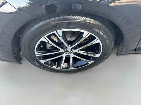 Used 2024 Volkswagen Jetta Sport FWD image 35
