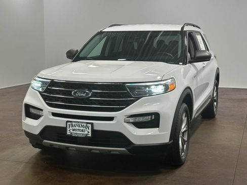Used 2022 Ford Explorer XLT image 36
