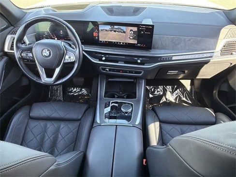 Used 2024 BMW X5 xDrive40i image 16