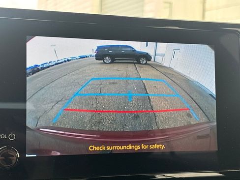 Used 2023 Toyota Corolla LE image 9