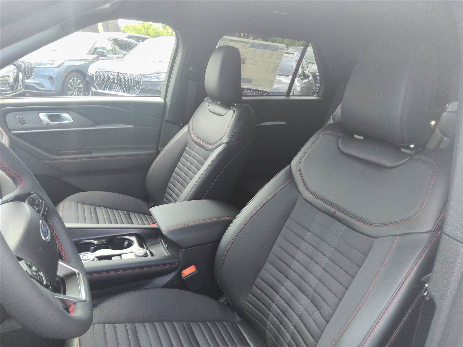 New 2027 Ford Explorer ST-Line w/ Premium Package RWD image 15
