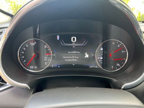 Used 2024 Chevrolet Malibu LT image 40