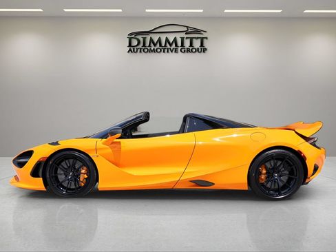 Used 2024 McLaren 750S Spider RWD image 3