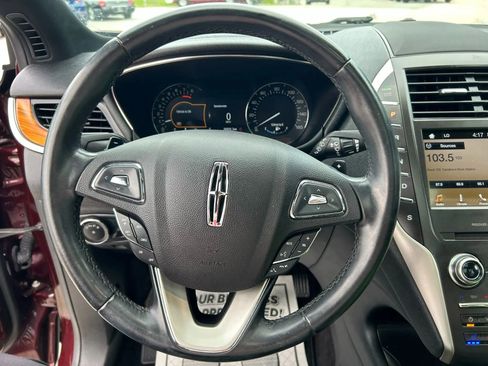 Used 2017 Lincoln MKC Reserve image 16