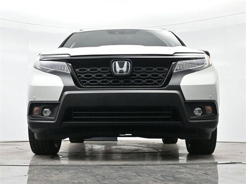 Used 2020 Honda Passport Touring image 32