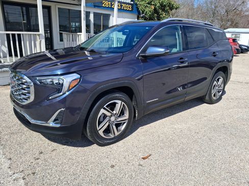 Used 2019 GMC Terrain SLT w/ Preferred Package FWD image 1