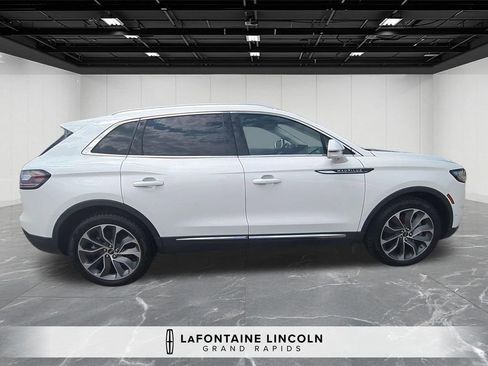 Certified 2022 Lincoln Nautilus Reserve w/ Equipment Group 201A AWD/4WD image 6