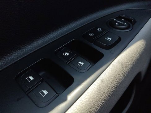 Used 2021 Kia Rio S w/ Technology Package FWD image 27