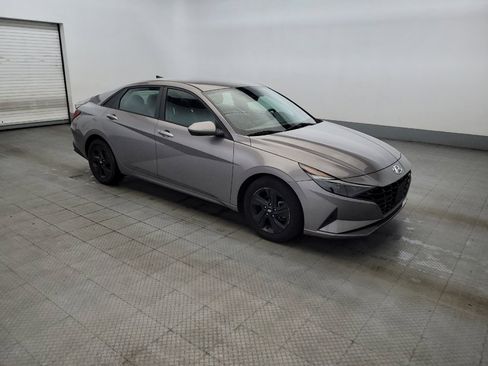 Used 2021 Hyundai Elantra SEL w/ Cargo Package FWD image 11