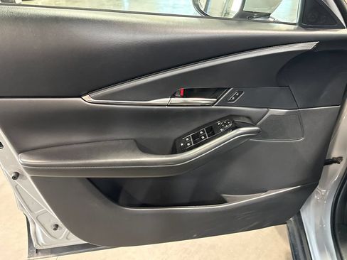 Certified 2025 MAZDA CX-30 AWD 2.5 S w/ Preferred Package image 8