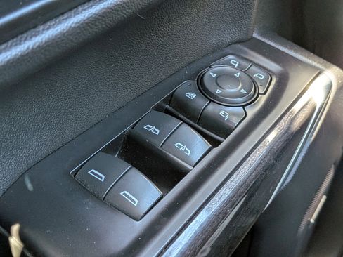 Used 2019 Chevrolet Silverado 1500 LTZ w/ LTZ Premium Package image 14