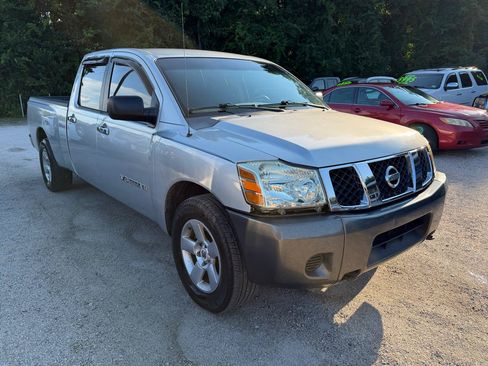 Used 2008 Nissan Titan XE w/ Preferred Pkg RWD image 7