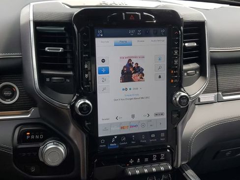 Certified 2022 RAM 1500 Limited RWD image 29