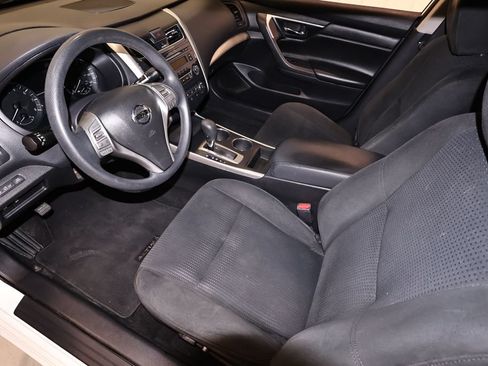 Used 2015 Nissan Altima 2.5 S w/ Power Driver Seat Package FWD image 27