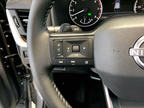 Used 2026 Nissan Rogue SV w/ SV Premium Package AWD/4WD image 23