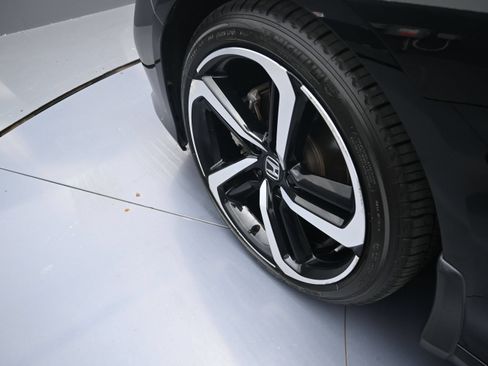 Used 2021 Honda Accord Sport image 36