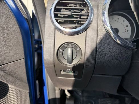 Used 2010 Ford Explorer Sport Trac Limited image 23