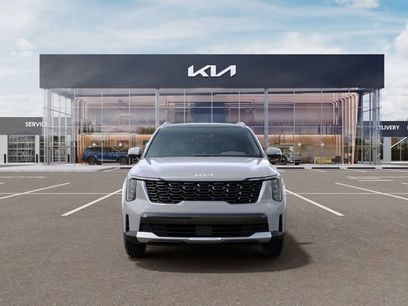 New 2026 Kia Sorento S w/ S Panoramic Sunroof Package
