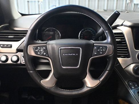 Used 2017 GMC Yukon Denali w/ Open Road Package AWD/4WD image 12