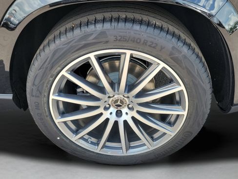 New 2026 Mercedes-Benz GLS 580 4MATIC image 31