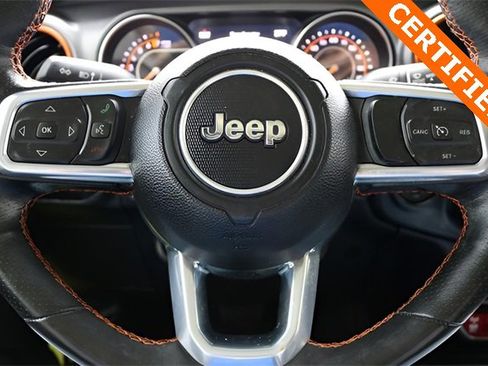 Used 2023 Jeep Gladiator Mojave w/ Cold Weather Group image 18